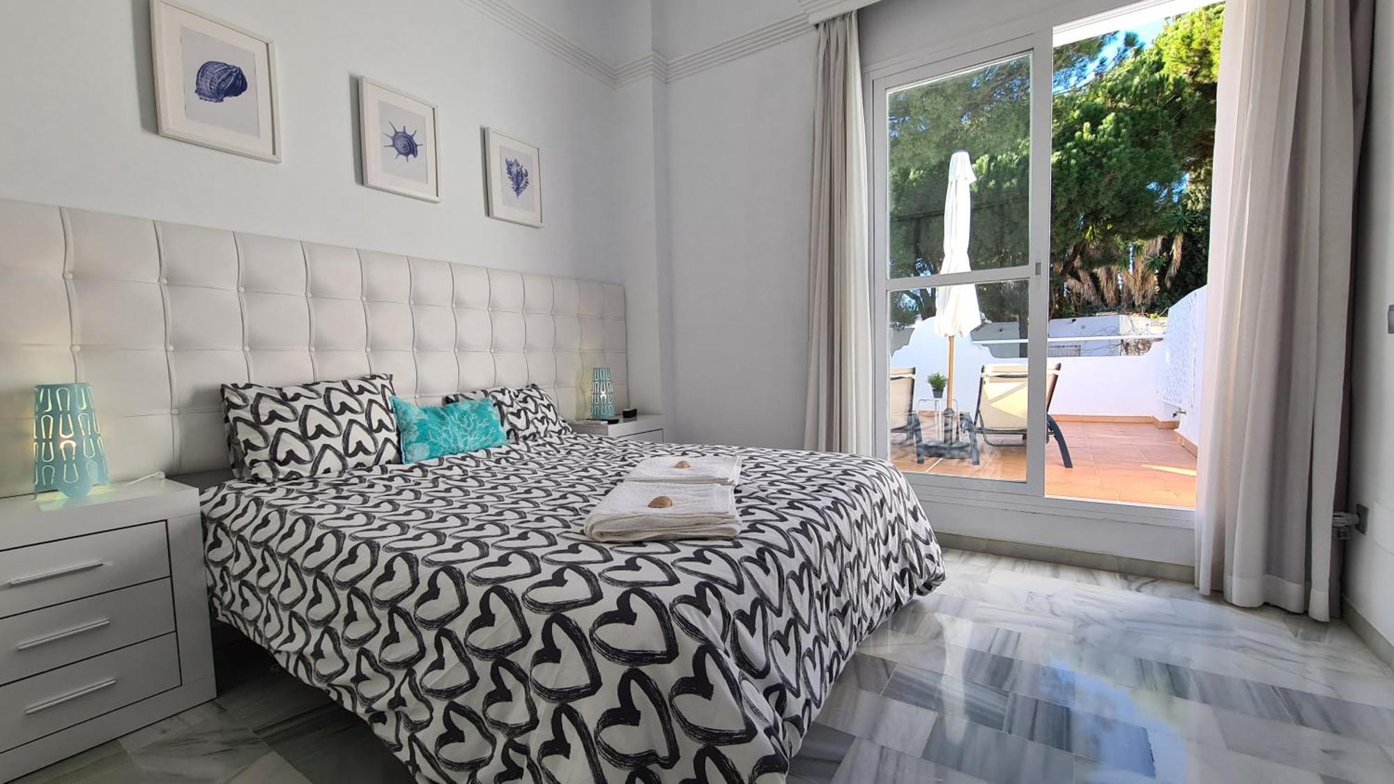 Casa Hibiscus Marbella Villa Ngoại thất bức ảnh